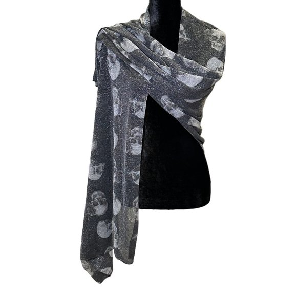 Unbranded Scarf Womens Long Rectangle Black Silver Skulls Halloween Shimmer - Picture 1 of 8